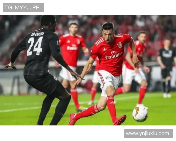 法甲球员数据全面分析与表现评估揭示赛季精彩瞬间