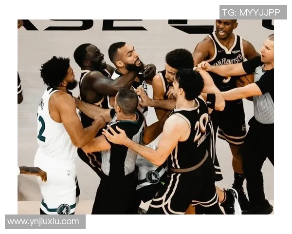 汤普森再度闪耀赛场，实至名归入选NBA全明星赛